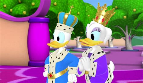 Pluto's Tale (King Donald and Queen Daisy) - Mickey Mouse Clubhouse ...