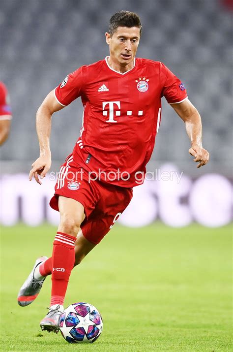 Robert Lewandowski Bayern Munich Champions League 2020 Images ...