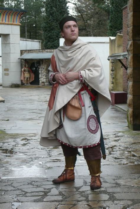 Late Roman Scolae (4th century) | Roman clothes, Roman soldiers, Late ...