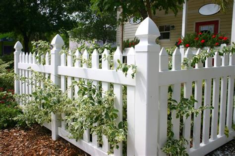 40 Beautiful Garden Fence Ideas | Fence design, Garden fence, Diy ...