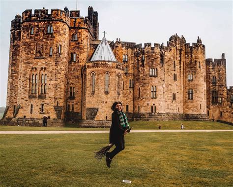 10+ Magical Alnwick Castle Harry Potter Filming Locations & Activities ...