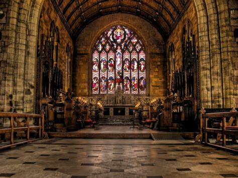 St Asaph Cathedral - HDR Photo | HDR Creme