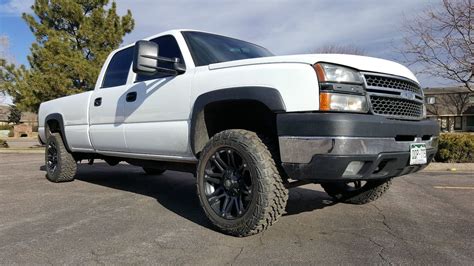 2006 Chevy Silverado 2500hd Rear Bumper