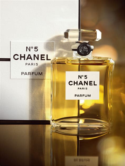 N°5 Fragrance Collection - The N°5 Parfum - Fragrance | CHANEL