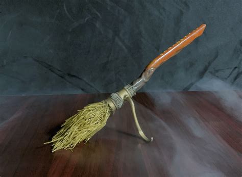 STL file Harry Potter - Firebolt Broomstick (Hairy Print)・3D printing ...