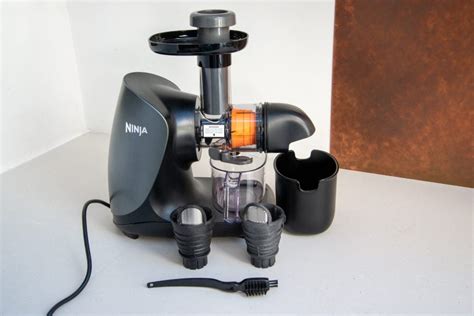 Ninja Cold Press Juicer JC100UK Review: Quality juice for less