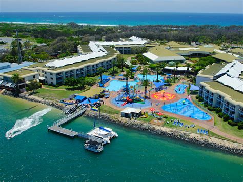 Sea World Resort & Water Park | Discover Queensland