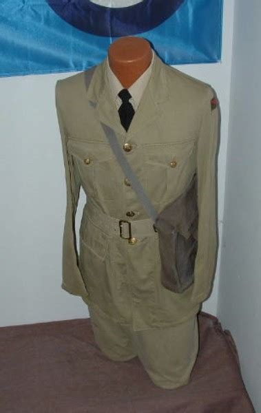 Unissued 1943 RCAF Tropical SD Uniform