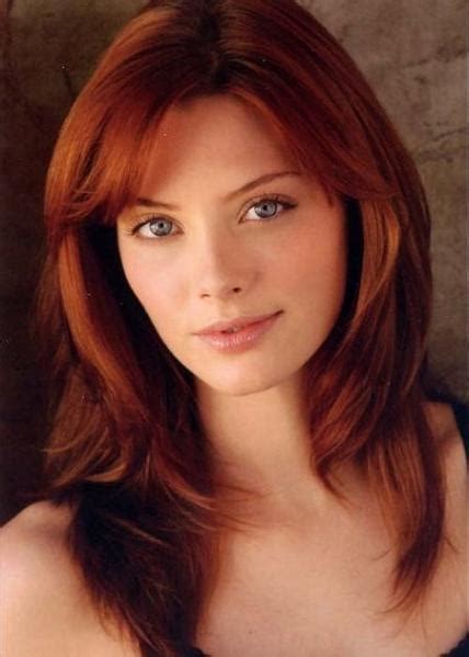 Hollywood Hot Babes: April Bowlby American Sexy actress