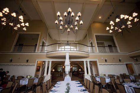 Wedding Venue Spotlight: Oakhurst Golf & Country Club