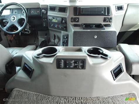 2001 Hummer H1 Wagon interior Photo #48256623 | GTCarLot.com