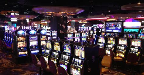 Hard Rock Hotel & Casino opens in Sioux City