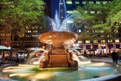 Bryant Park Fountain, New York City | New york city apartment, New york ...