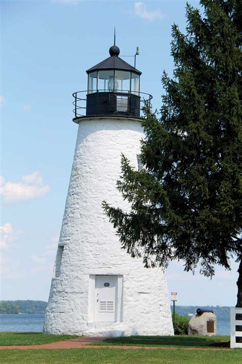 See the Bay: Chesapeake Bay Lighthouses | PropTalk