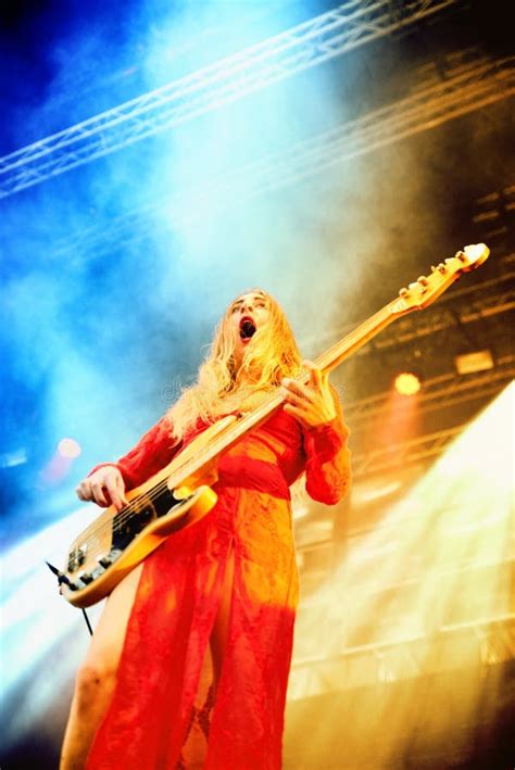 Este Haim, Bass Player of Haim Band Performs at Heineken Primavera ...