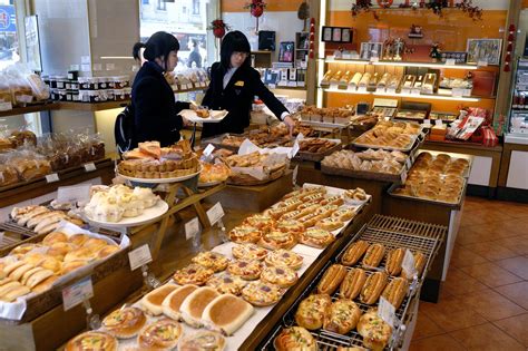 Bakery Chain Paris Baguette Sued for $217K In Unpaid Rent at NYC Shop ...