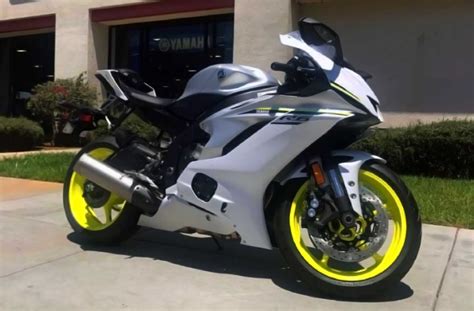 2017 Yamaha YZF R6 Review And Specification - Yamaha Old Bikes List