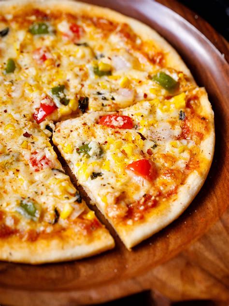 Pizza Recipe | Homemade Vegetarian Pizza