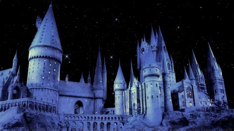 Hogwarts Castle Aesthetic Harry Potter Desktop Wallpaper : Free for ...