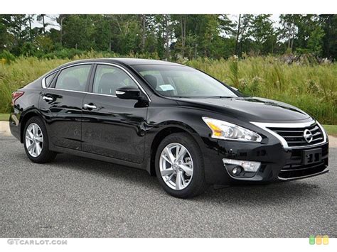 Nissan Altima - Information and photos - MOMENTcar