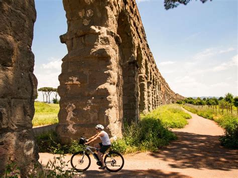 Rome: Appian Way, Aqueducts & Optional Catacombs E-Bike Tour