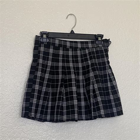 black and white plaid skirt pretty sure i got it off... - Depop