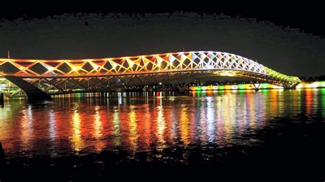 Atal Bridge: Hourly cap on number of visitors imposed after Morbi ...