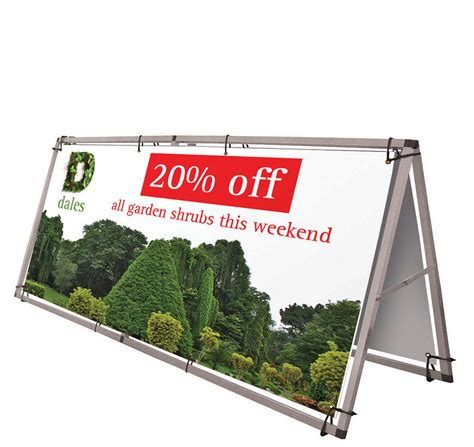 Outdoor Displays | Outdoor Banners | Printed Flags