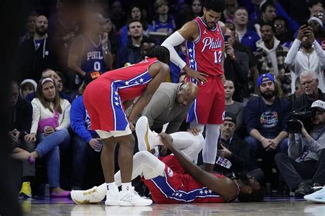 Watch: Joel Embiid's scream sends shivers down Philly's spine