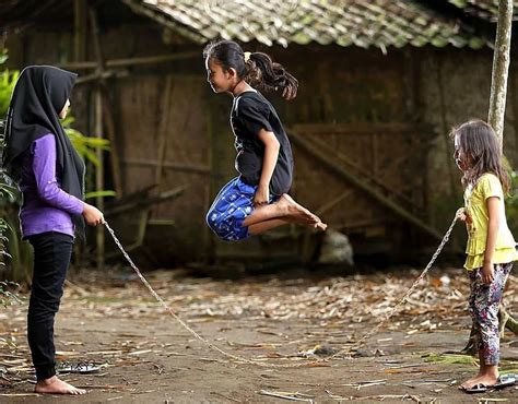 5 Permainan Anak 90an Ini Akan Membawamu Ke Masa Lalu