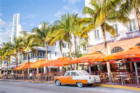 Art Deco Miami: Ocean Drive, Collins Avenue e le altre strade del quartiere