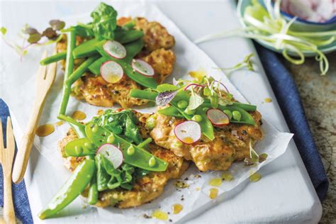 Asian salmon fritters - Fresh Living