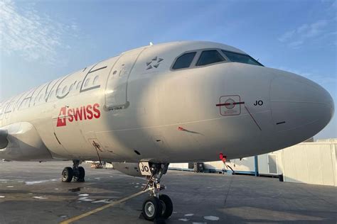 SWISS' Fleet Is Fully Complete After Final Airbus A320 Brought Out Of ...