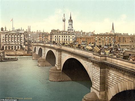 Photochrom images reveal grand and glorious London bustling with life ...