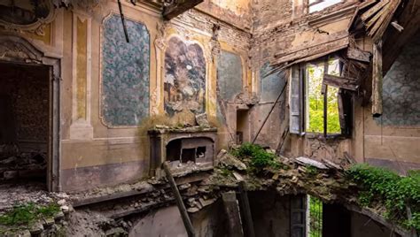 Photographing Abandoned Buildings: 11 Useful Tips | Fstoppers