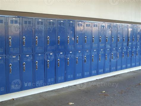 Blue lockers snip 953319 Stock Photo at Vecteezy