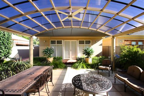 Pergola Designs: Bending a Polycarbonate Roof | Softwoods - Pergola ...