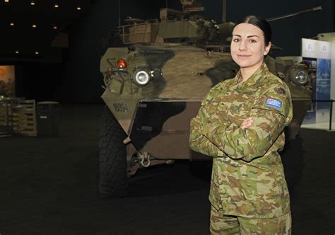 Fashion in the field: what Australian soldiers will be wearing in ...