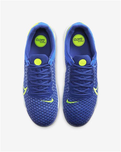 Nike React Gato Indoor/Court Soccer Shoe. Nike.com