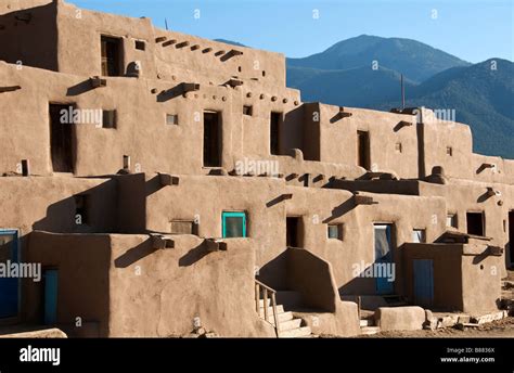 Inhabited adobe houses Taos Pueblo New Mexico USA Stock Photo - Alamy