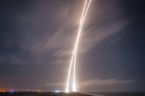 SpaceX’s rocket landing triumph could make spaceflight cheaper - Vox