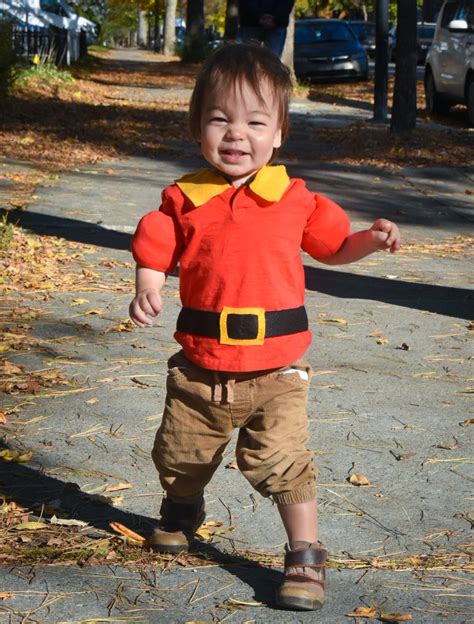 DIY Gaston Costume – Eclectic Spark