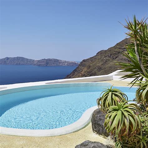 Luxury Villa Santorini - Luxury Guide