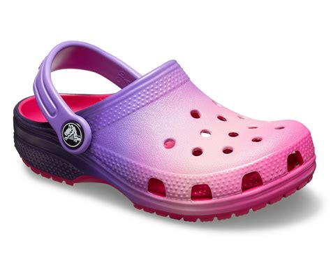 Crocs Coast Pink Clogs Sandals for girls in India - Buy at Lowest price ...