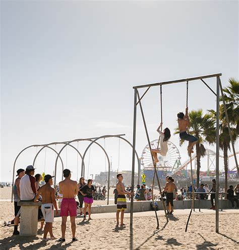 The Original Muscle Beach Santa Monica | Muscle Beach California