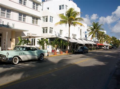 Hotels near Miami International Airport (MIA) | EVEN Hotel Miami - Airport