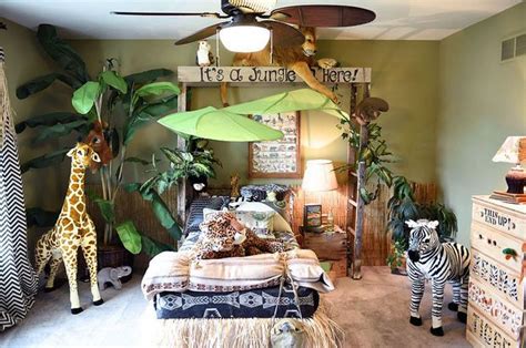 Jungle Themed Bedroom | Jungle bedroom theme, Jungle themed bedroom ...