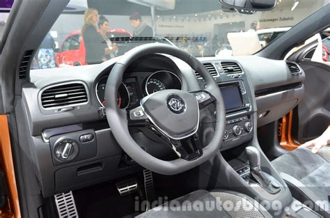 2016 VW Golf Cabriolet interior at the IAA 2015