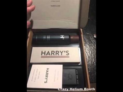 Harry's Razor vs Gillette Razor - YouTube