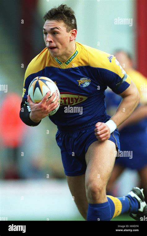 KEVIN SINFIELD LEEDS RHINOS BRADFORD VALLY PARADE 09 February 2002 ...